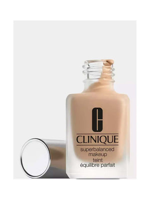 Clinique Superbalanced Fluid 8 1un